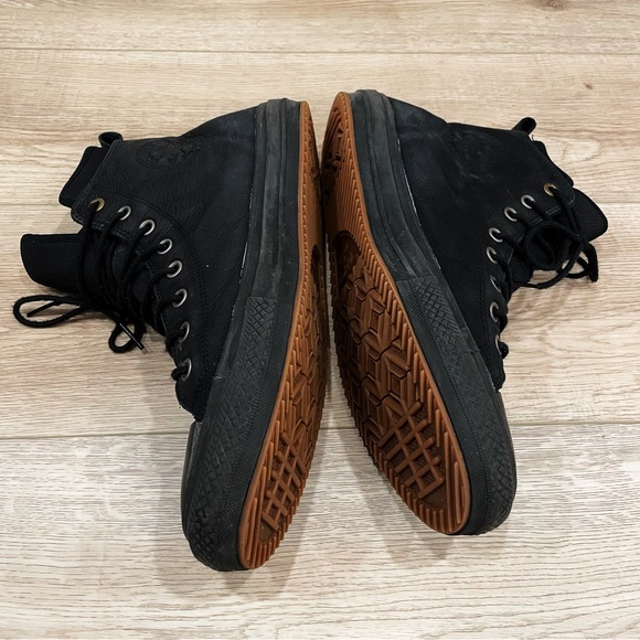 Chuck Taylor All Star Waterproof Nubuck Boot - Picture 3 of 5